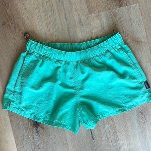 Patagonia women’s baggies shorts
